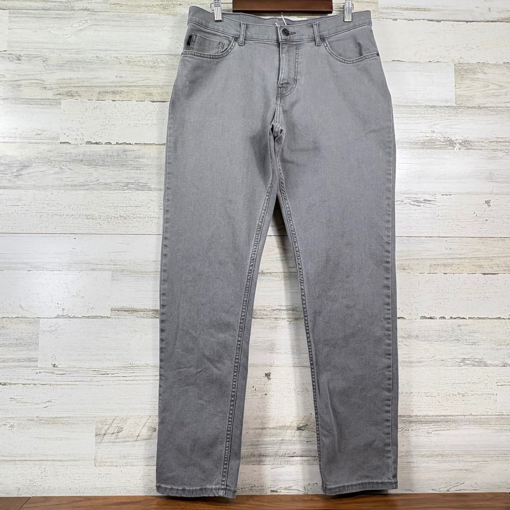 DKNY Bedford Straight Jeans Mens 33x31 Grey Denim Pants Classic Minimalist Urban